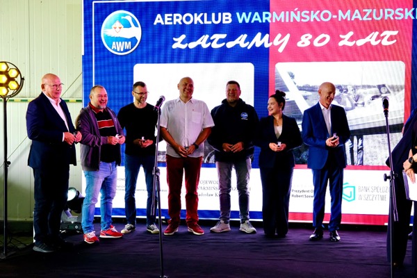 Jubileusz 80-lecia Aeroklubu Warmińsko-Mazurskiego — zdjęcie 63 z 76